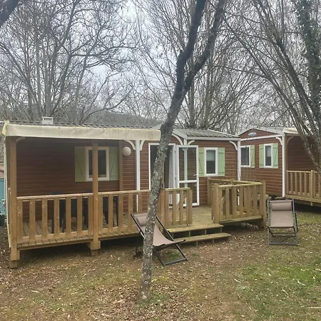 Hébergement de vacances Mobilhome Saule Avec Terrasse 4 P Saint-Martial-de-Nabirat