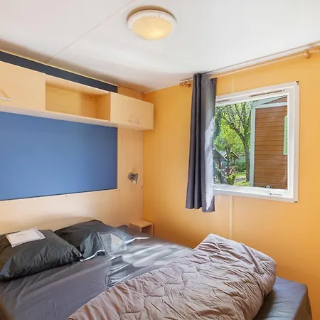 Hébergement de vacances Mobilhome Saule Avec Terrasse 4 P *